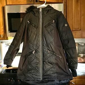 EUC Michael Kors quilted Black Sz L zipper pockets gathered back winter coat